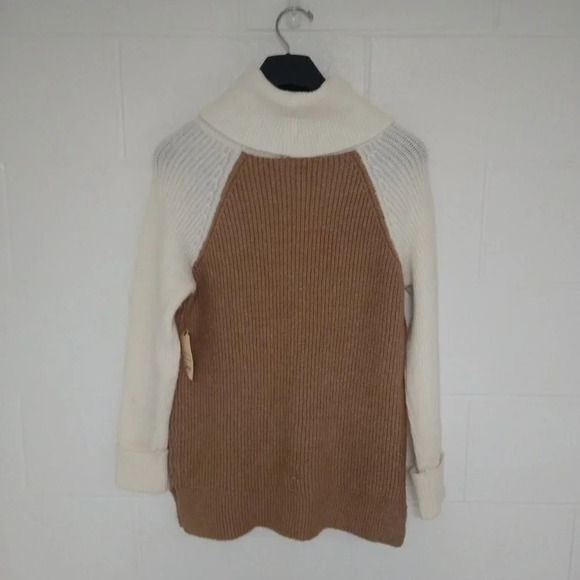 ST JOHN'S BAY NWT COZY, SOFT , OVERSIZED SWEATER - Picture 9 of 9